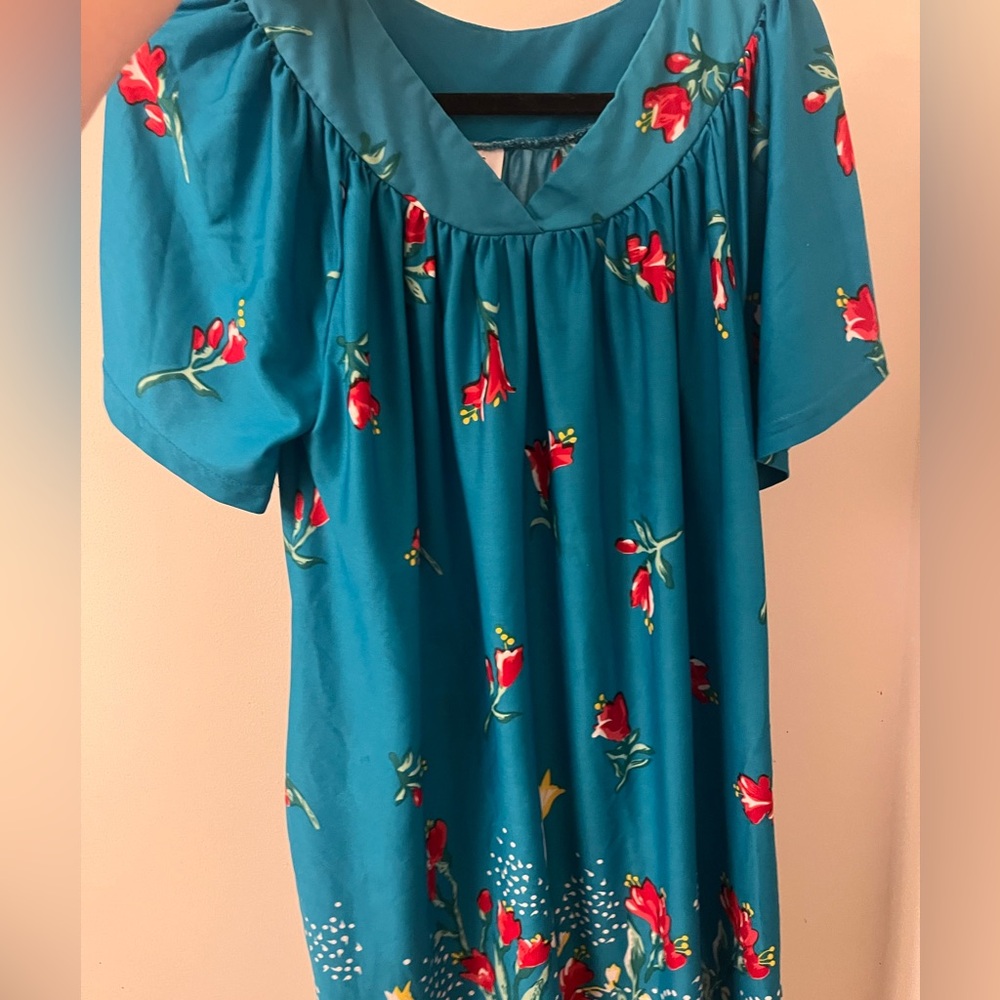 Vintage "Metropolitan" Floral Robe (with pockets)